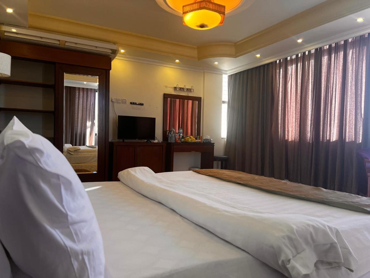 Oscar Hotel Petra Ваді-Муса Екстер'єр фото