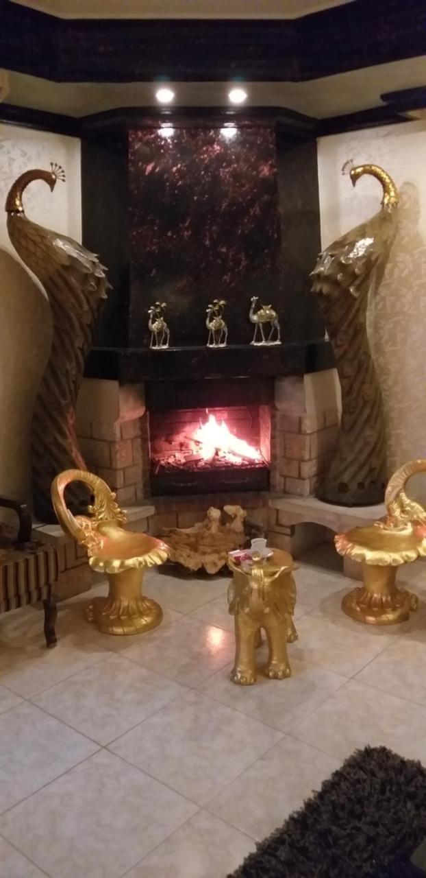 Oscar Hotel Petra Ваді-Муса Екстер'єр фото